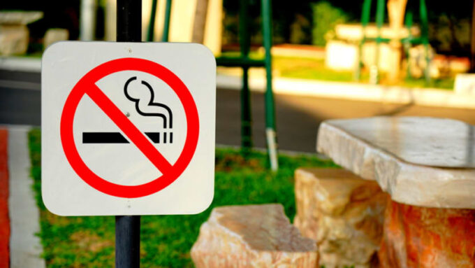 no smoking in park sign-instanewscluj
