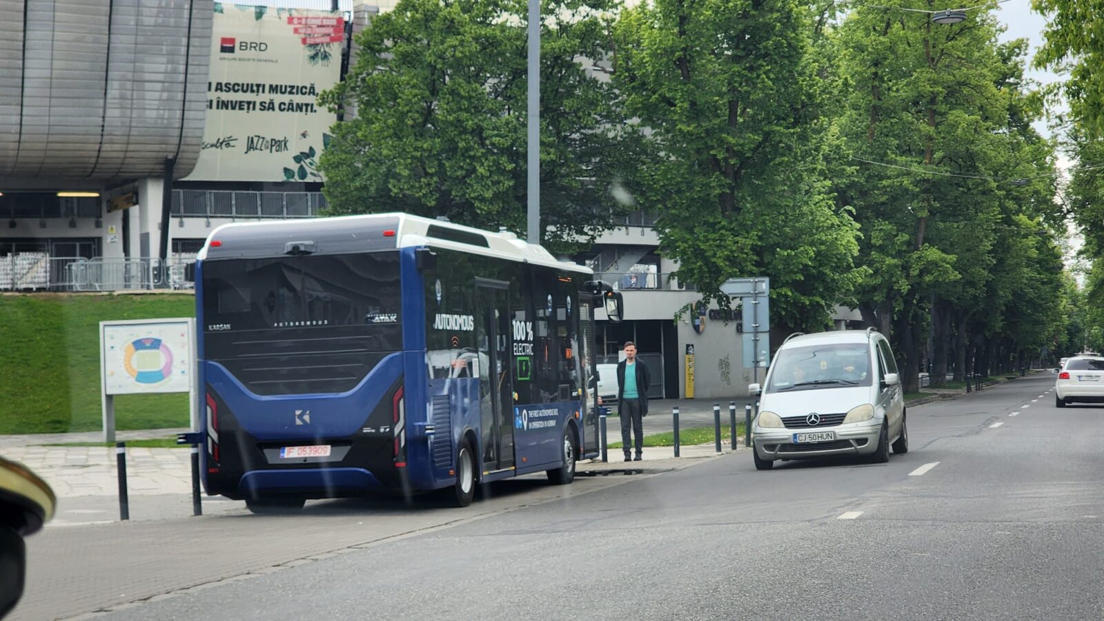 autobuz autonom e-Atak