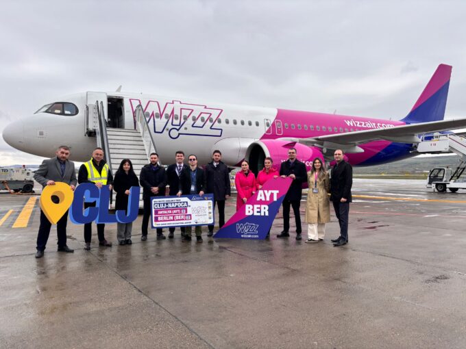 wizz antalya berlin instanewscluj-instanewscluj